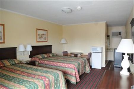 Pioneer Inn Arkadelphia Quarto foto